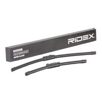 RIDEX 298W0055 - Lado de montaje: posterior<br>Longitud [mm]: 330<br>Peso [kg]: 0,136<br>Artículo complementario / información complementaria 2: Escobilla con cuchilla flexible incorporada<br>